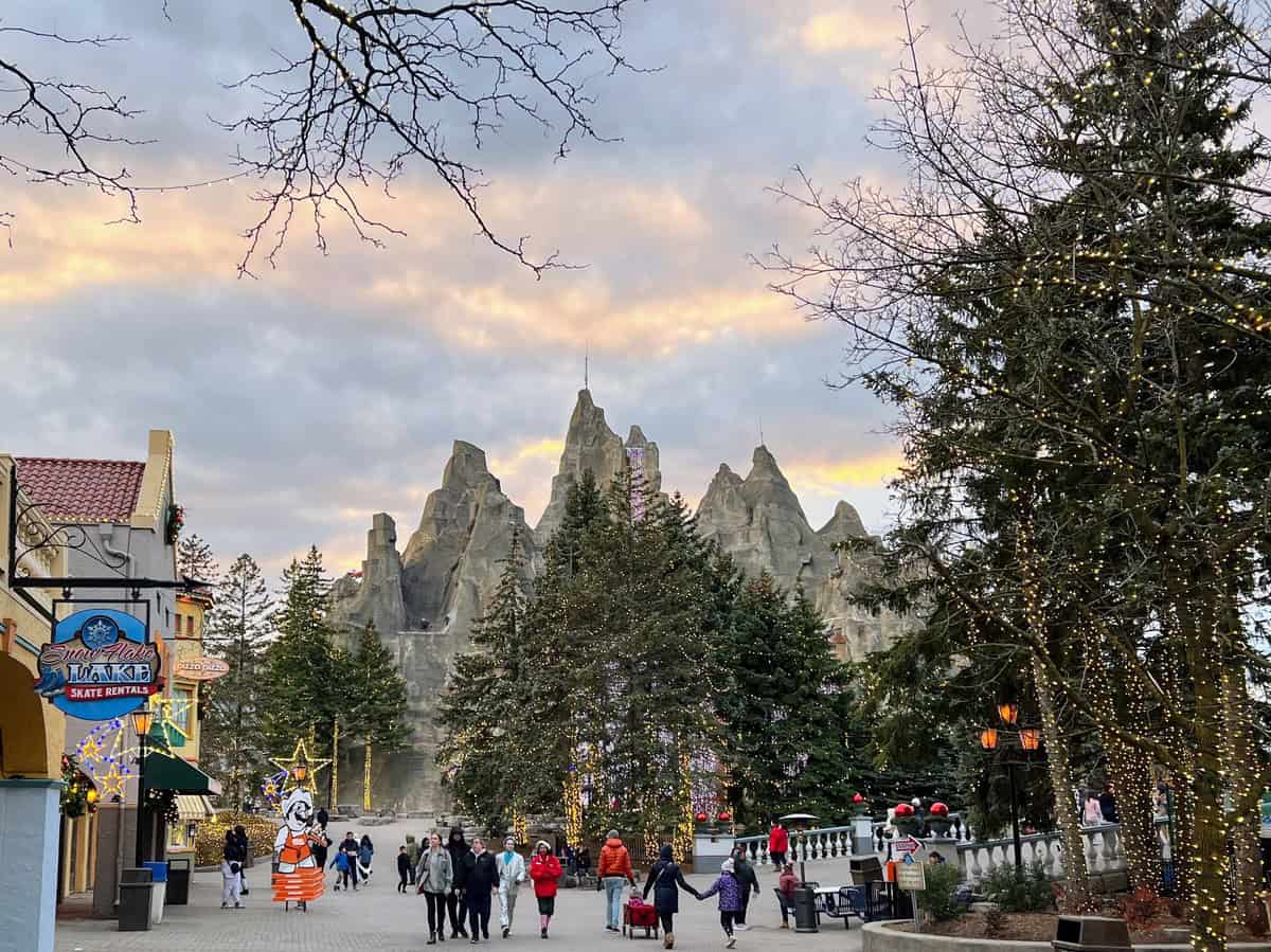 Wonder Mountain during WinterFest: Twinkling lights and festive decorations line the path toward Wonder Mountain at Canada’s Wonderland during WinterFest. A magical seasonal experience that adds winter charm to this popular amusement park near Toronto.